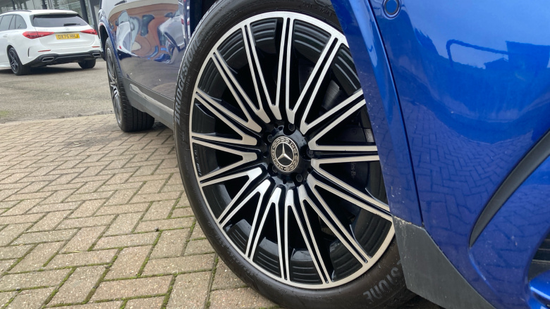 Mercedes-Benz GLA 220d 4Matic AMG Line Premium Plus 5dr Auto Diesel Hatchback